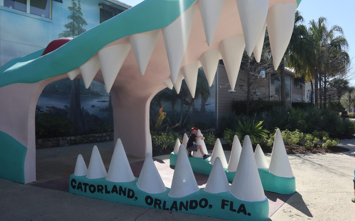 The entrance to Gatorland with fake gator teeth